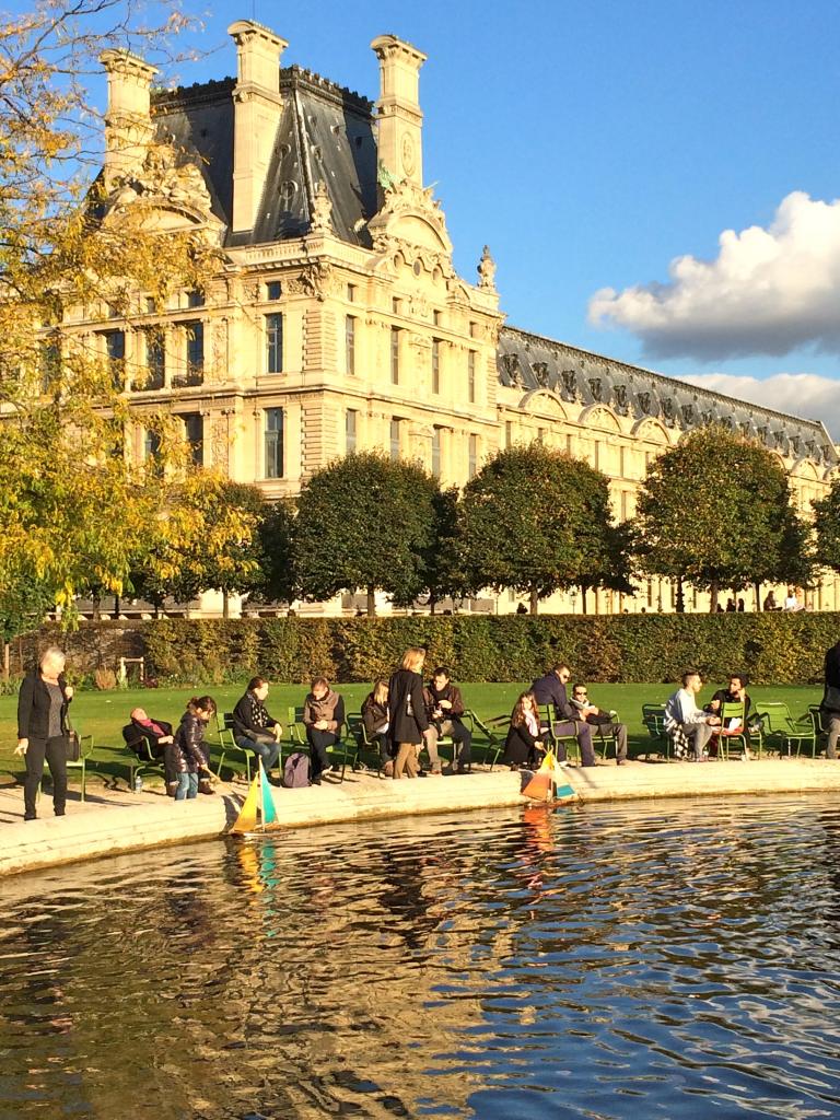 Jardin des Tuileries - Louvre - Paris
