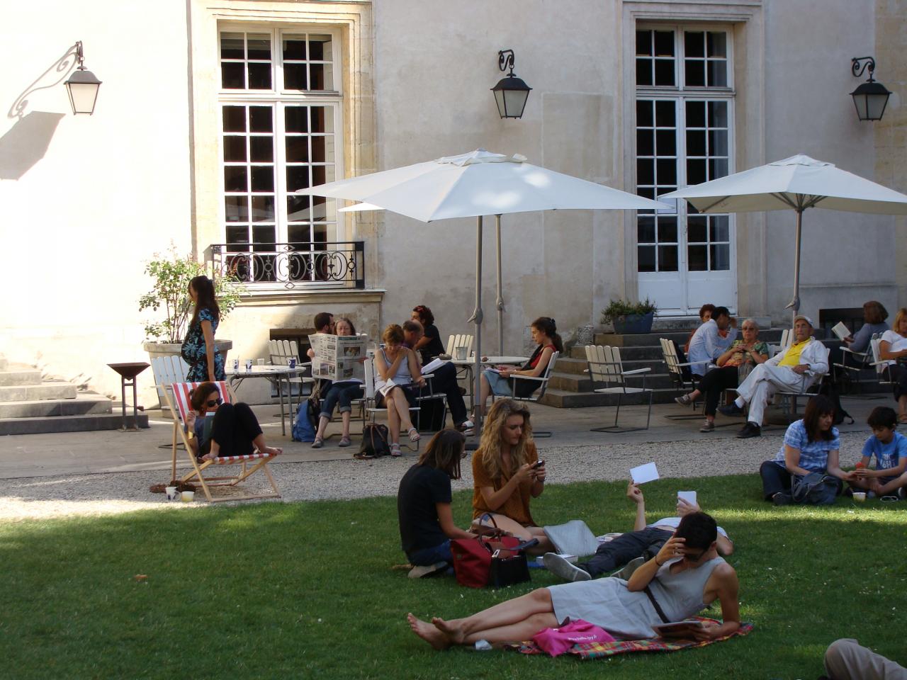 Paris 3e - jardin de lecture